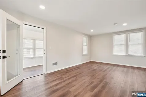 567 S Broad Street Glen Rock NJ 07452