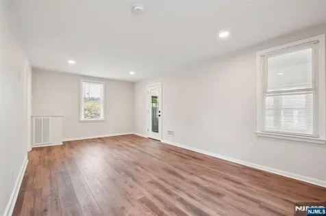 567 S Broad Street Glen Rock NJ 07452