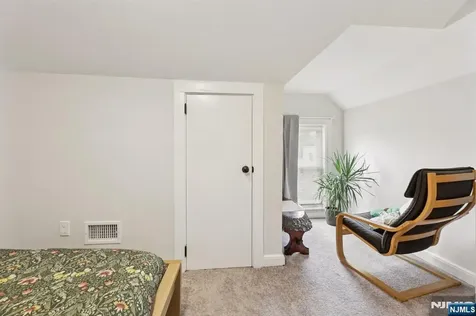 567 S Broad Street Glen Rock NJ 07452