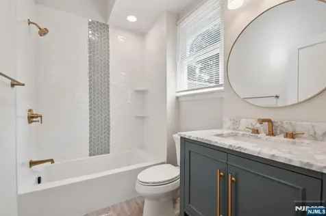 567 S Broad Street Glen Rock NJ 07452