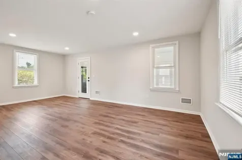 567 S Broad Street Glen Rock NJ 07452