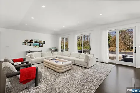 425 Highview Road Englewood NJ 07631