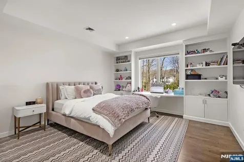 425 Highview Road Englewood NJ 07631