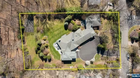 425 Highview Road Englewood NJ 07631