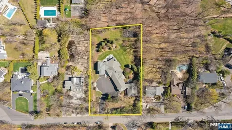 425 Highview Road Englewood NJ 07631