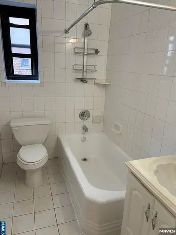 2337 Hudson Terrace Fort Lee NJ 07024