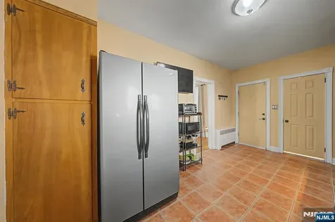 103 Chamberlain Avenue Paterson NJ 07502