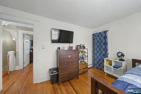 103 Chamberlain Avenue Paterson NJ 07502