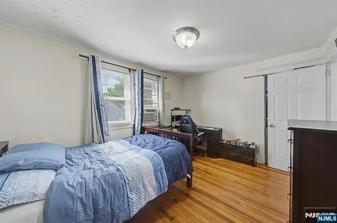 103 Chamberlain Avenue Paterson NJ 07502