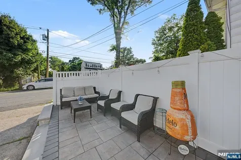 103 Chamberlain Avenue Paterson NJ 07502