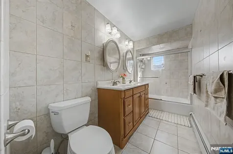 103 Chamberlain Avenue Paterson NJ 07502
