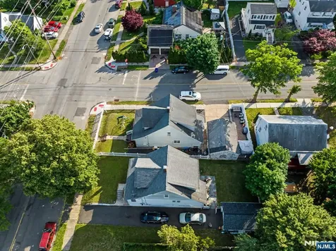 103 Chamberlain Avenue Paterson NJ 07502