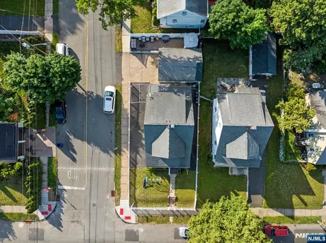 103 Chamberlain Avenue Paterson NJ 07502