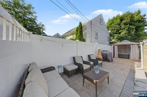 103 Chamberlain Avenue Paterson NJ 07502