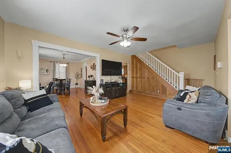 103 Chamberlain Avenue Paterson NJ 07502