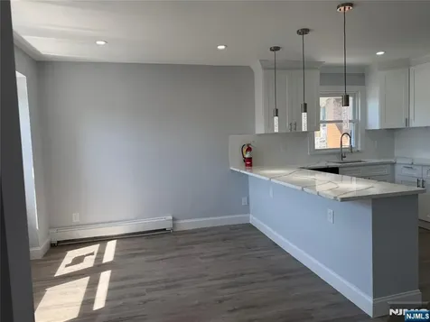 133 Jay Avenue Lyndhurst NJ 07071