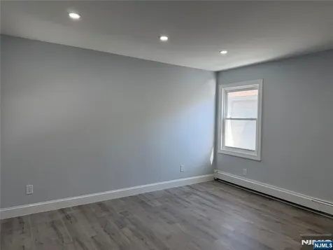 133 Jay Avenue Lyndhurst NJ 07071