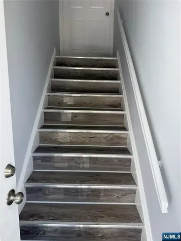 133 Jay Avenue Lyndhurst NJ 07071