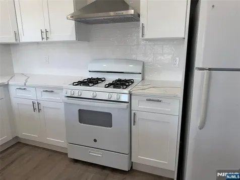133 Jay Avenue Lyndhurst NJ 07071