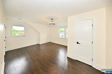 190 Madison Avenue Midland Park NJ 07432