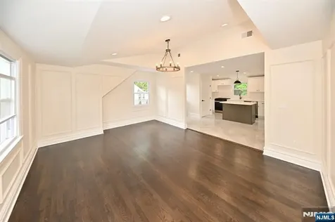190 Madison Avenue Midland Park NJ 07432