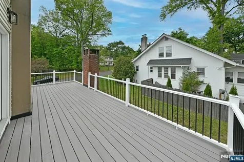 190 Madison Avenue Midland Park NJ 07432
