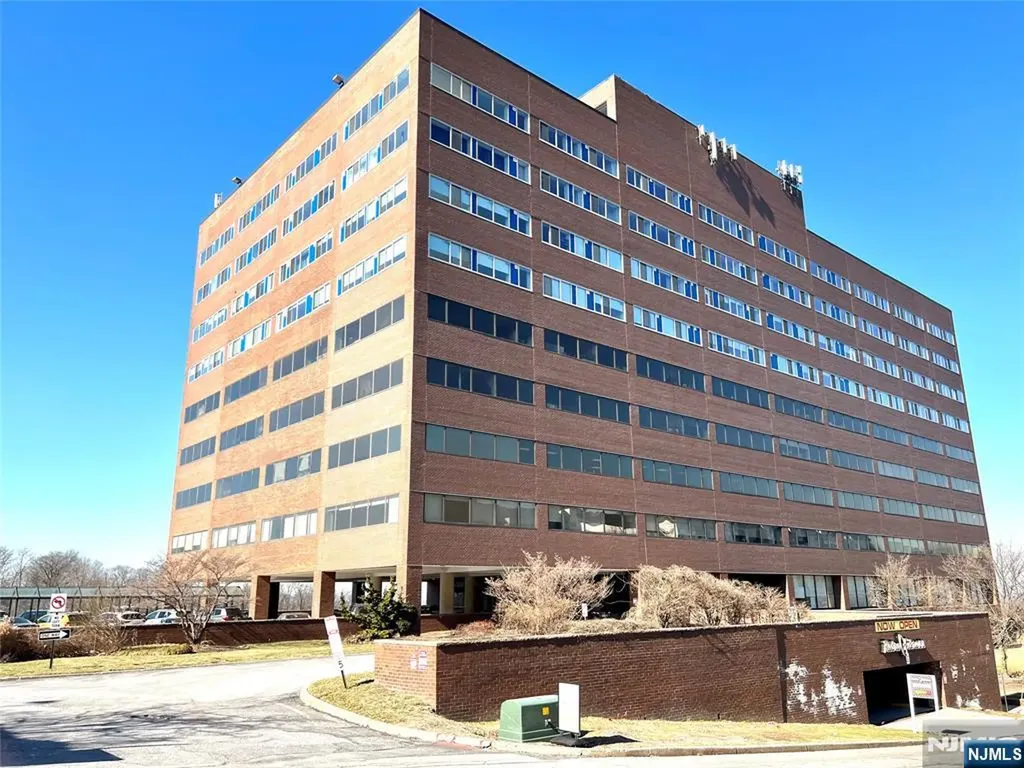 2 Executive Drive Fort Lee NJ 07024