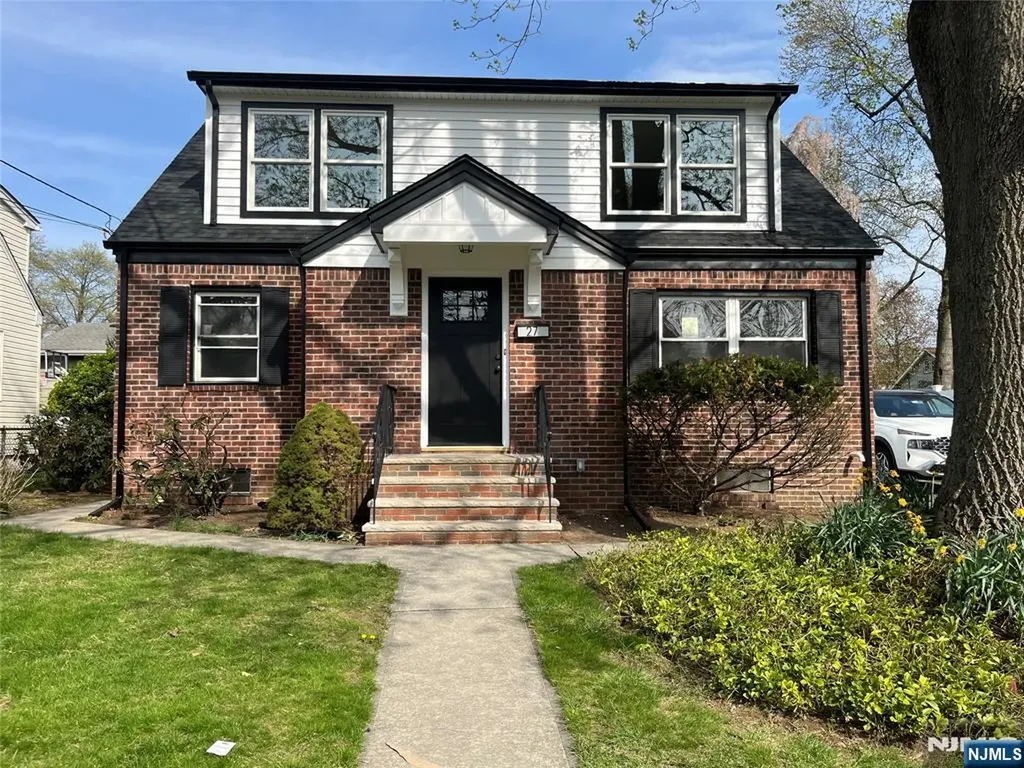 27 Fern Avenue Dumont NJ 07628