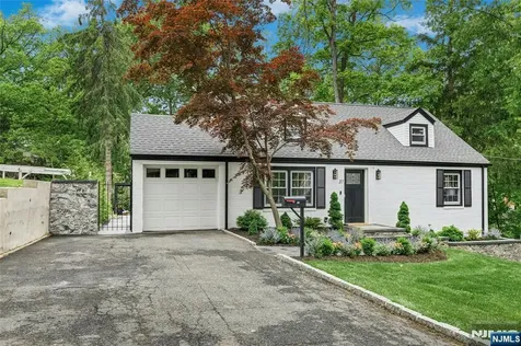 37 Seaman Road West Orange NJ 07052