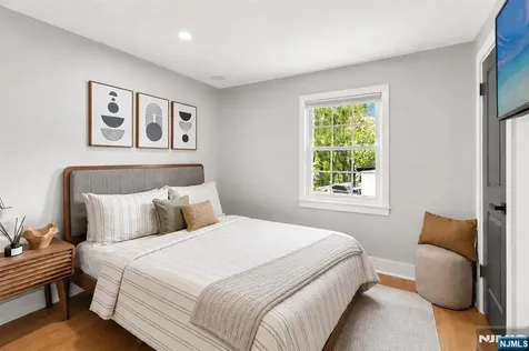 37 Seaman Road West Orange NJ 07052