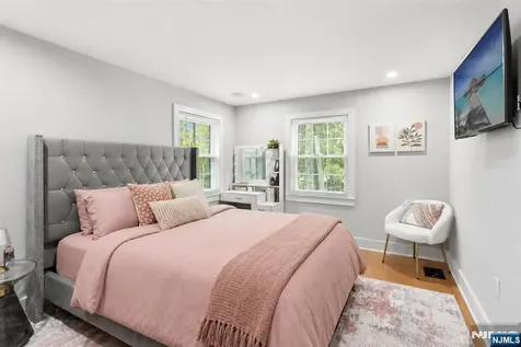 37 Seaman Road West Orange NJ 07052