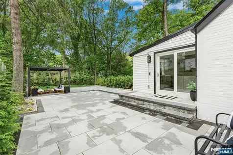 37 Seaman Road West Orange NJ 07052