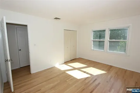 365 54th Street Elmwood Park NJ 07407