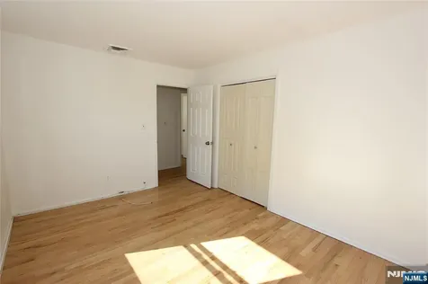 365 54th Street Elmwood Park NJ 07407
