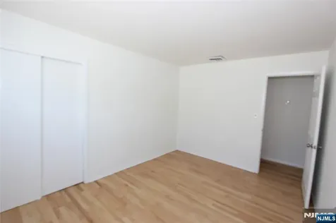 365 54th Street Elmwood Park NJ 07407