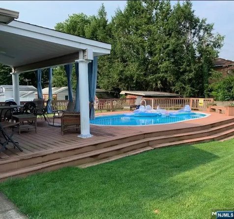 72 Forest Avenue Hawthorne NJ 07506
