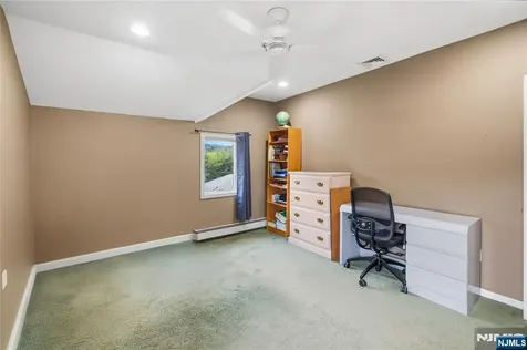 72 Forest Avenue Hawthorne NJ 07506