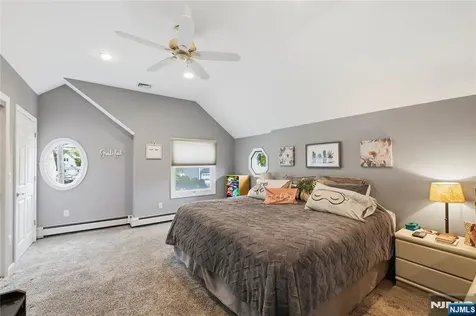72 Forest Avenue Hawthorne NJ 07506