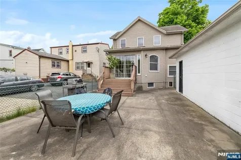 72 Forest Avenue Hawthorne NJ 07506