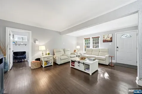 71 Spring Street Nutley NJ 07110