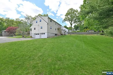 190 Madison Avenue Midland Park NJ 07432