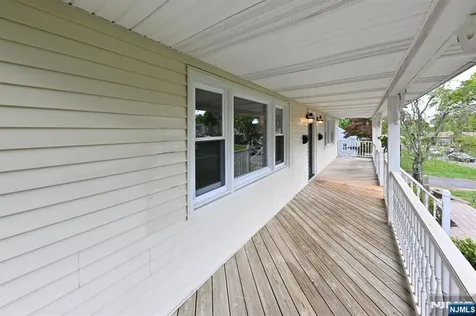 190 Madison Avenue Midland Park NJ 07432