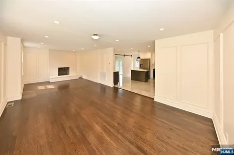 190 Madison Avenue Midland Park NJ 07432