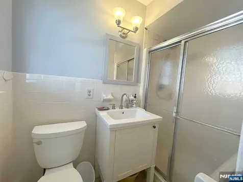 525 Stuyvesant Avenue Lyndhurst NJ 07071