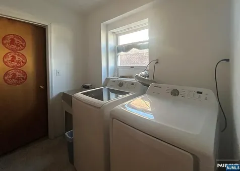 525 Stuyvesant Avenue Lyndhurst NJ 07071