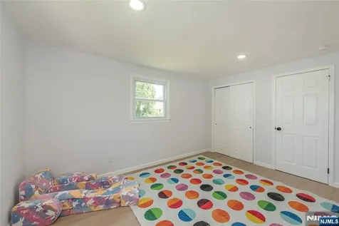 12 Richardsville Road Ogdensburg NJ 07439