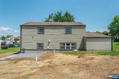 12 Richardsville Road Ogdensburg NJ 07439