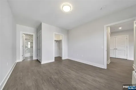 491 Walker Street Fairview NJ 07022