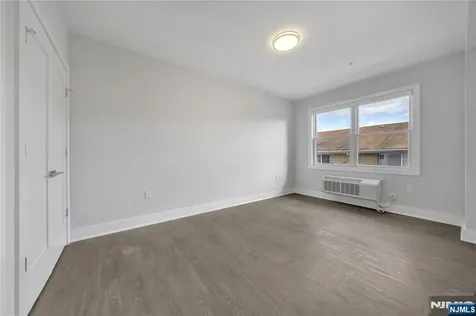 491 Walker Street Fairview NJ 07022