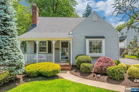 15 Elmwood Avenue West Orange NJ 07052